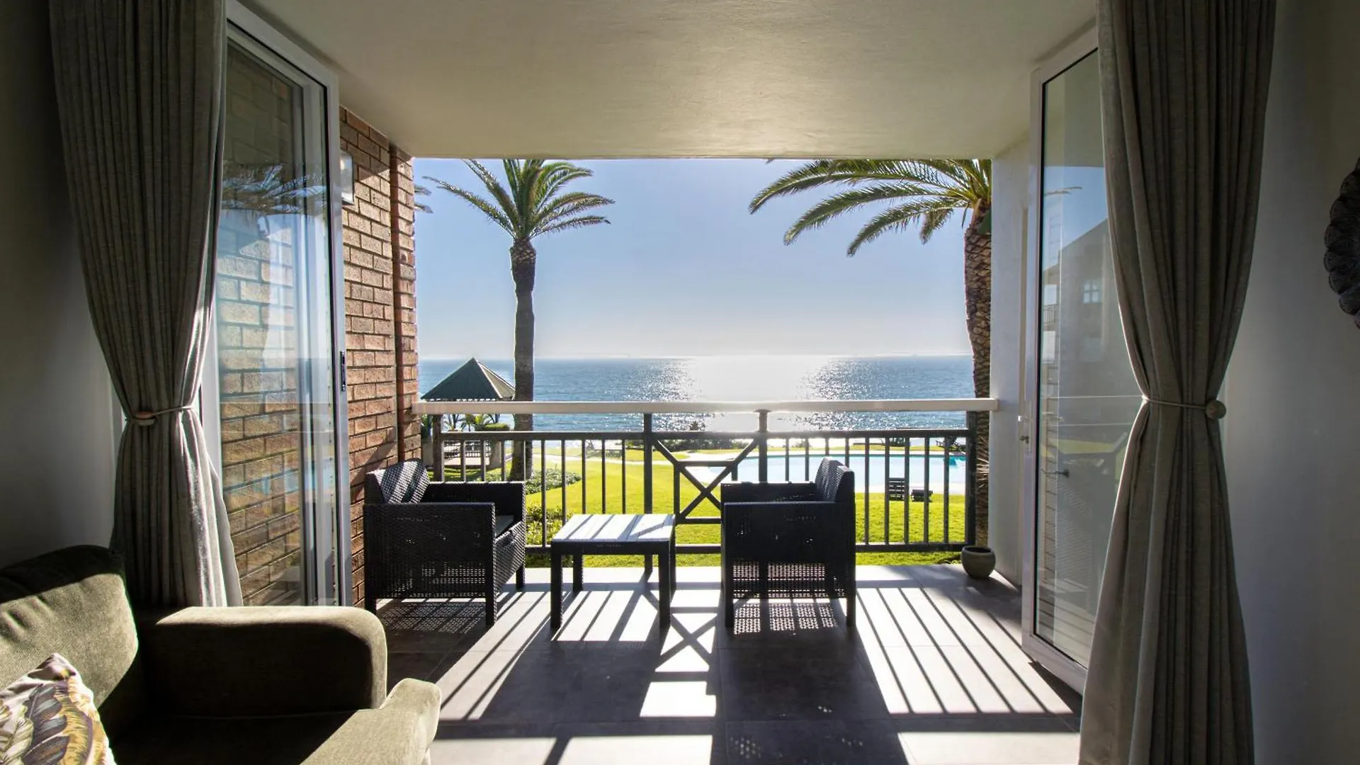 Brookes Hill Suites Luxury Apartment 124 Port Elizabeth South Africa